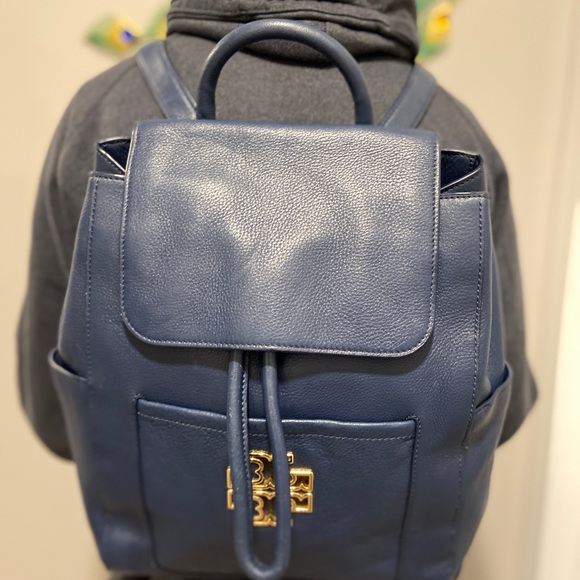 Tory Burch Britten Drawstring Blue Leather Backpack - Picture 3 of 5